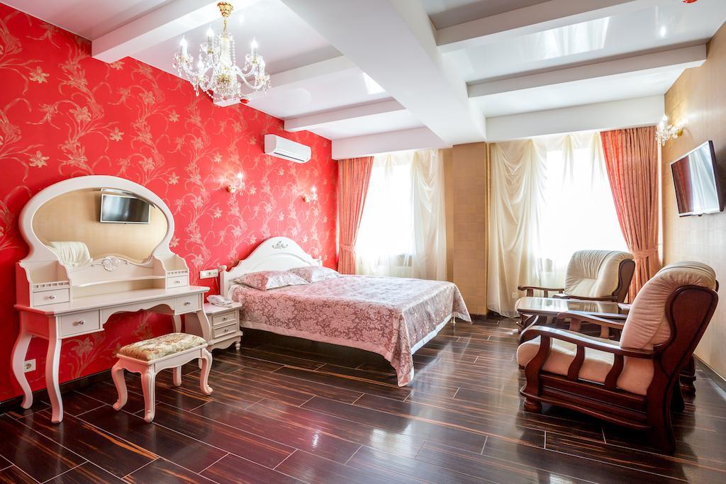 Hotel Premier Камянске Стая снимка