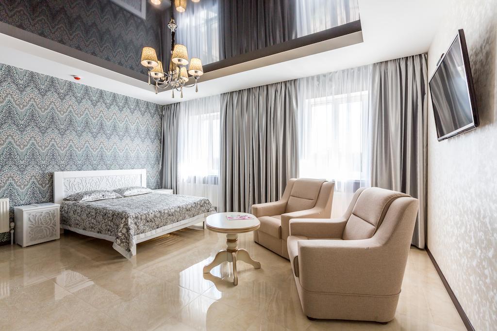Hotel Premier Камянске Стая снимка